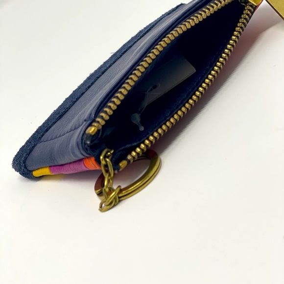 FOSSIL Keychain Wallet - Picture 12 of 17